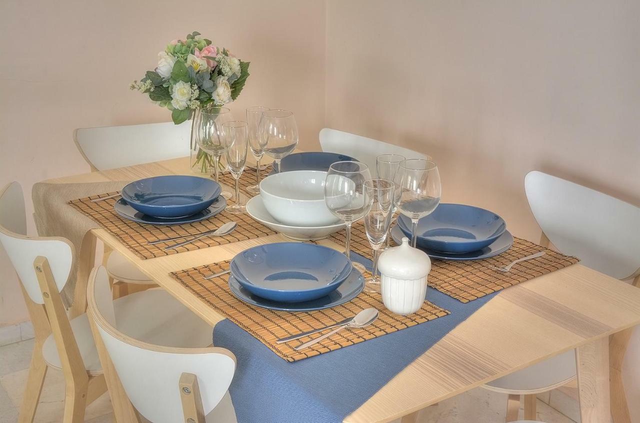 Sevilla Butterfly Suites ภายนอก รูปภาพ