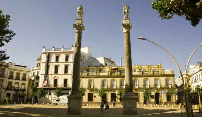 Sevilla Butterfly Suites ภายนอก รูปภาพ